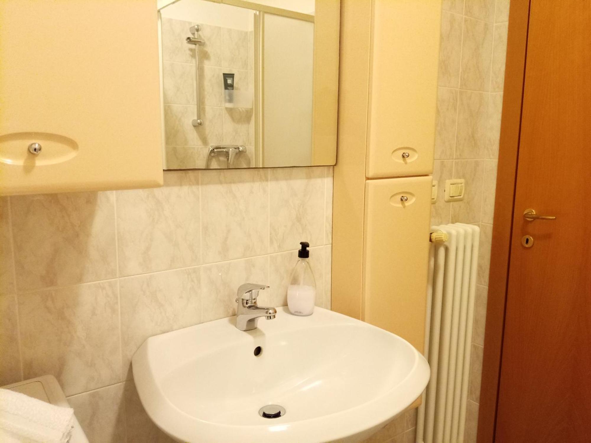 Appartamento Che Vista! Affittacamere Mombaroccio Εξωτερικό φωτογραφία